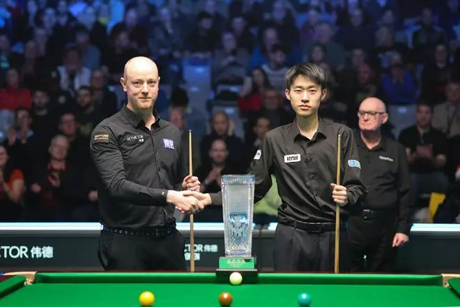 详细阅读:斯诺克苏格兰赛常冰玉先2-1后连丢八局不敌韦克林获得亚军 斯诺克苏格兰赛常冰玉先2-1后连丢八局不敌韦克林获得亚军