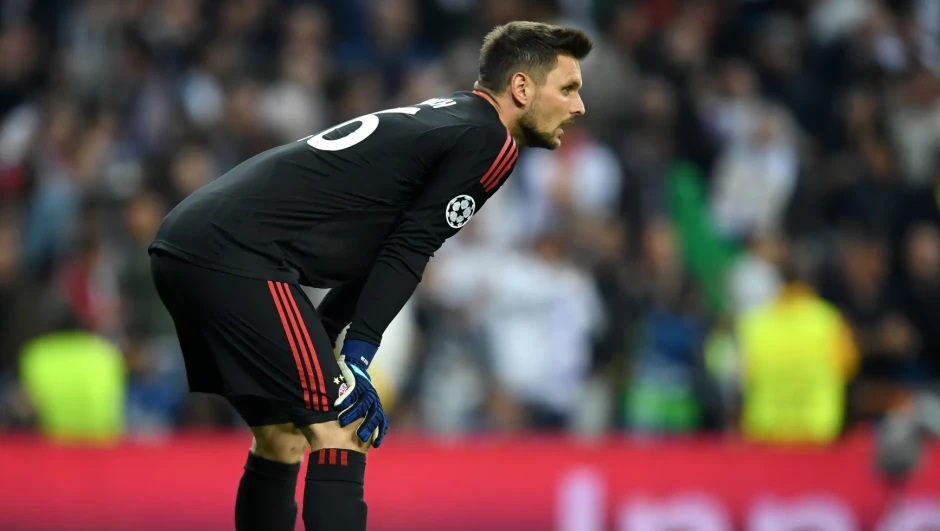 赛事解读：乌尔比希在孔帕尼麾下展现门将潜质，勤奋训练获主帅认可